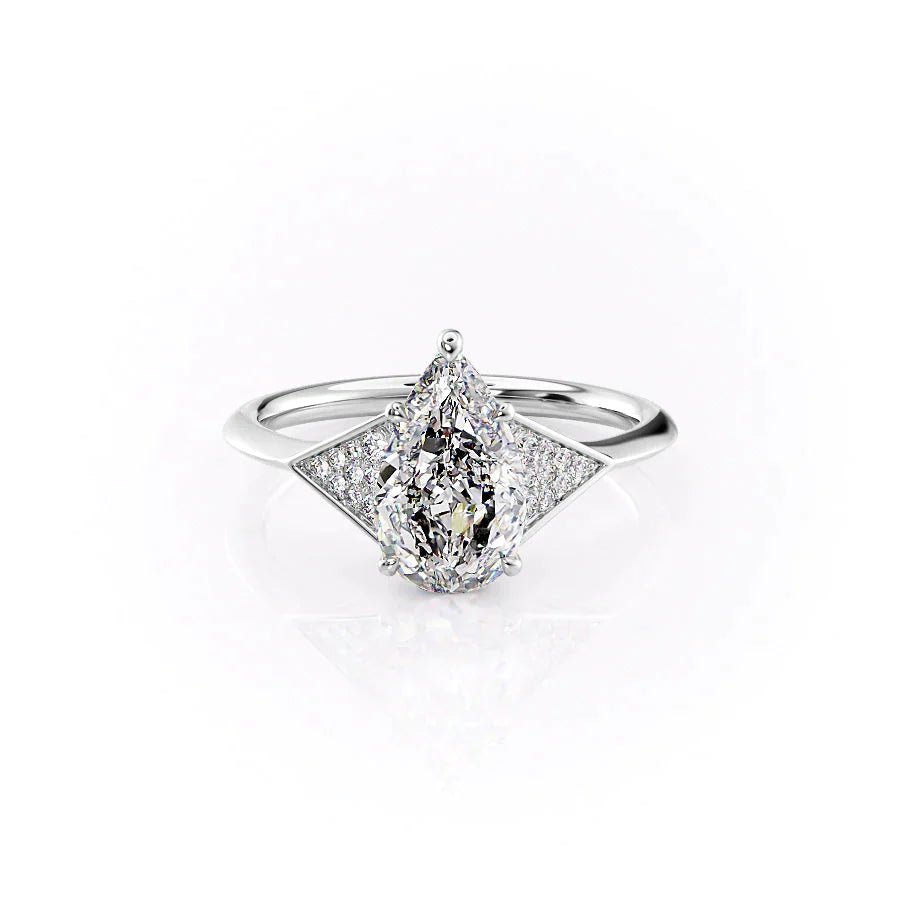 Pear Grandiose Glimmer Ring