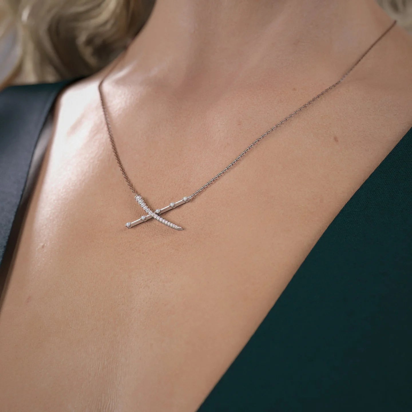 Distant X-Shaped Diamond Necklace14