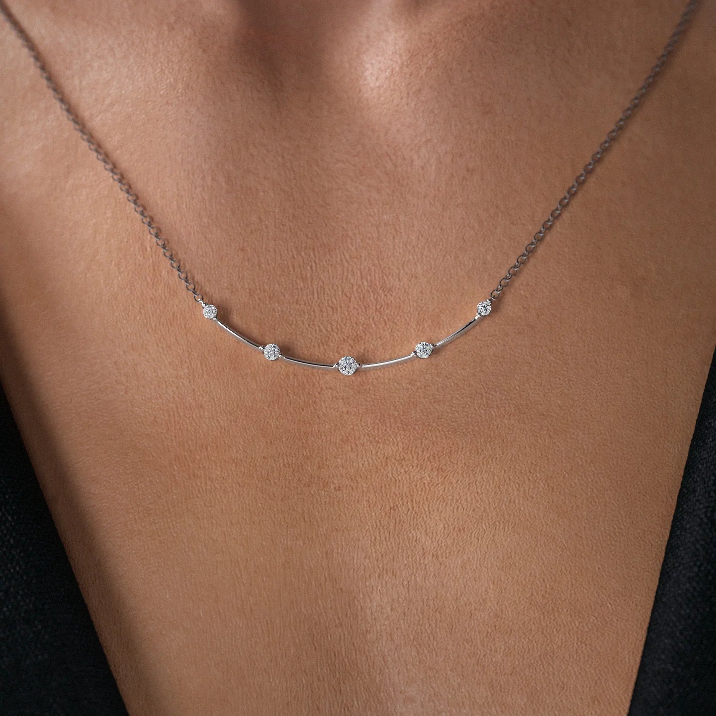 Outlying Curved Diamond Trinket4